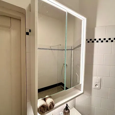 Apartment Old Jewish Quarter Grand 2bdr 2bath *