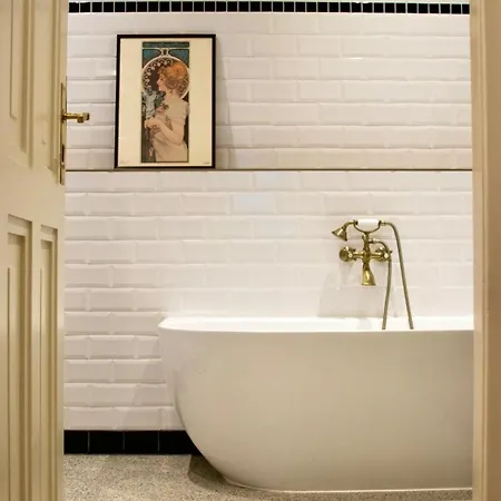 Apartamento Old Jewish Quarter Grand 2bdr 2bath Praga