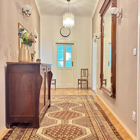 Old Jewish Quarter Grand 2bdr 2bath Praga